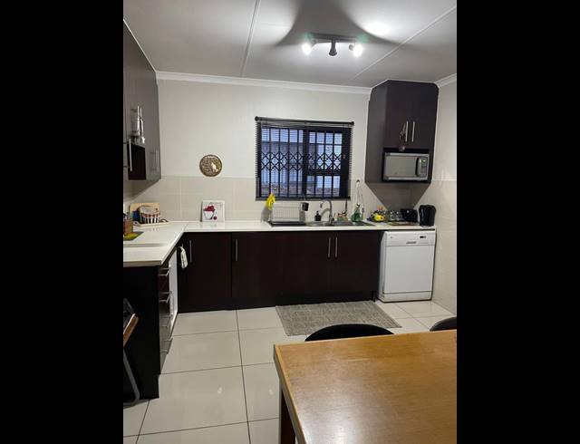 3 BEDROOM TOWNHOUSE FOR SALE IN PARKRAND